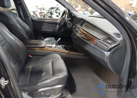 2012 BMW X5 xDrive50I z USA, uszkodzony, nr VIN 5UXZV8C50CL425721